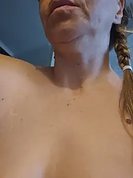 Show modela BLONDKICIA1 na web-kameri