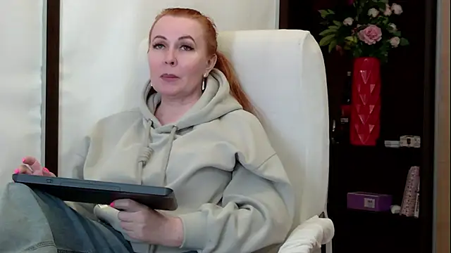 Chat XXX en directo de IreneShine_