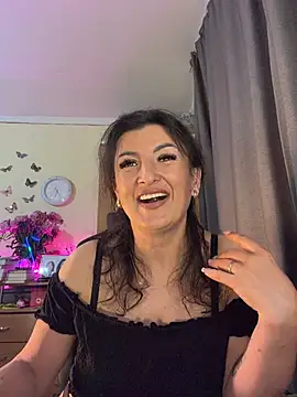 Show modela Hotangel75 na web-kameri