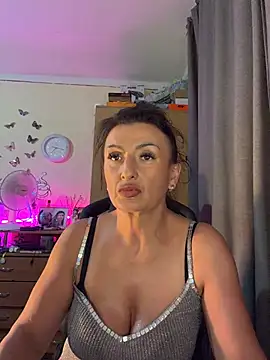 Hotangel75's Live XXX Chat