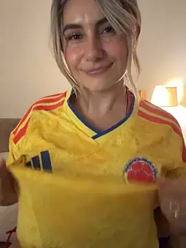 CarolinaLujan17's Webcam Show