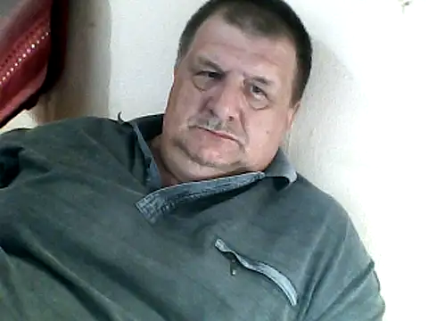 Vyrtous579 Pertunjukan Webcam
