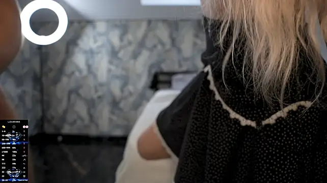 DiamondAnna 网络视讯表演