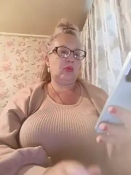 Cerd_Ayaz – Live XXX-chat
