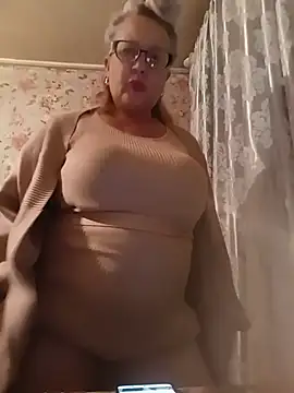 XXX chat uživo modela Cerd_Ayaz