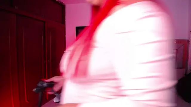 Chat soba uživo modela salomecastro_