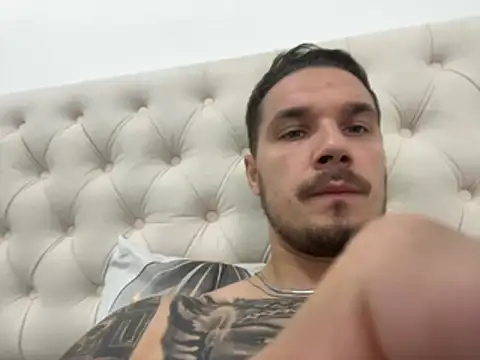 Hot__Tiger Шоу с уебкамера