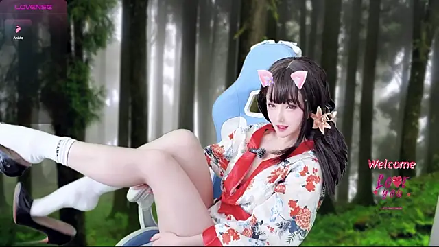צ'אט XXX בשידור חי של AureliaDoll