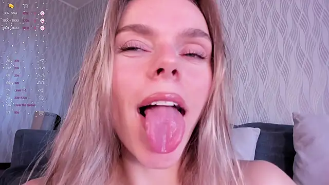 Chat +18 de CharliSweet ao vivo