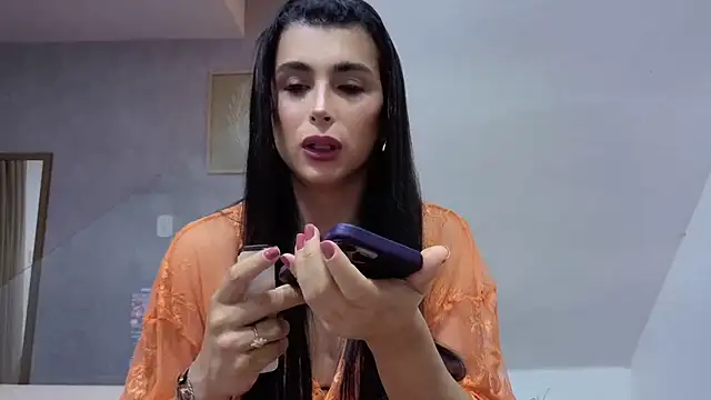 thuanealves Adlı Modelin Web Kamerası Şovu