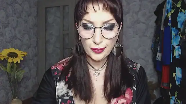 Aziza1's Webcam Show