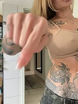 Etwas_neugierig Live XXX-chat