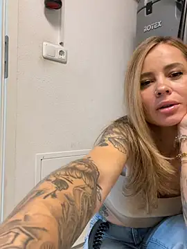 Etwas_neugierig – webcam-show