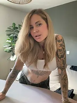 Etwas_neugierig Webcam-Show