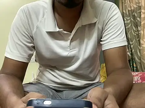 Show modela Slave_Aryan na web-kameri