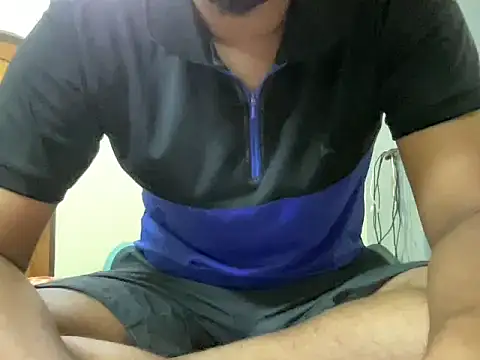 Pertunjukan Kamera Web Slave_Aryan