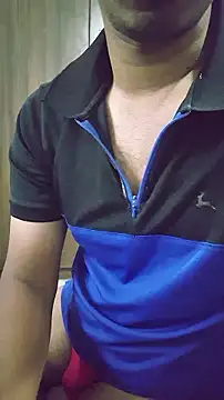 Slave_Aryann Webbikameraesitys