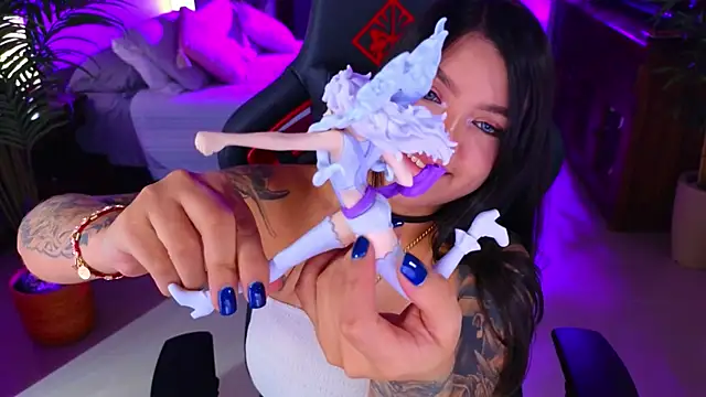 ambarEvans Show in webcam