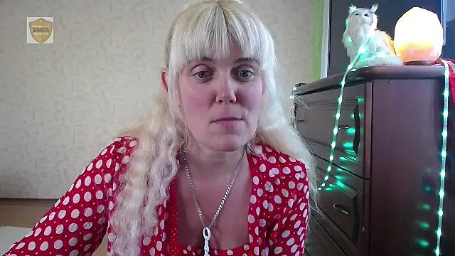 צ'אט XXX בשידור חי של SunnySylvia