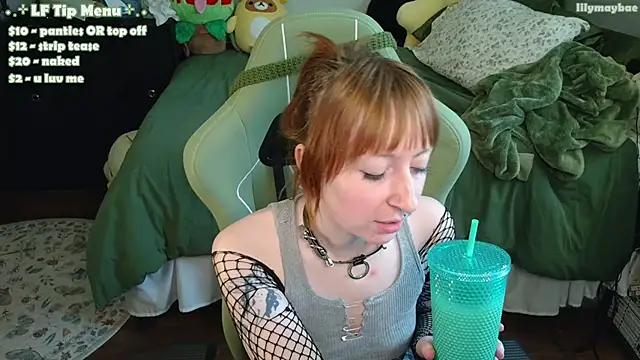 LilyMayBae 即時 XXX 聊天