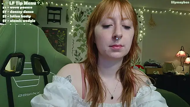 LilyMayBae Adlı Modelin Canlı XXX Sohbeti