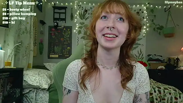 XXX chat uživo modela LilyMayBae