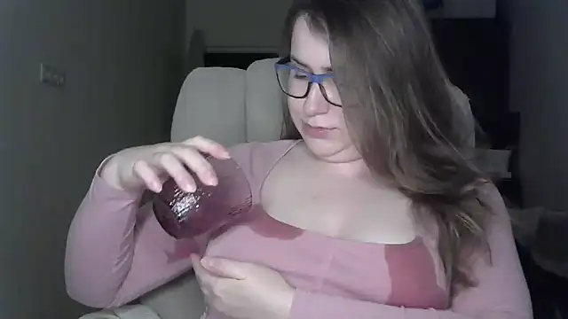 SeasonalSomeone Live XXX-chat