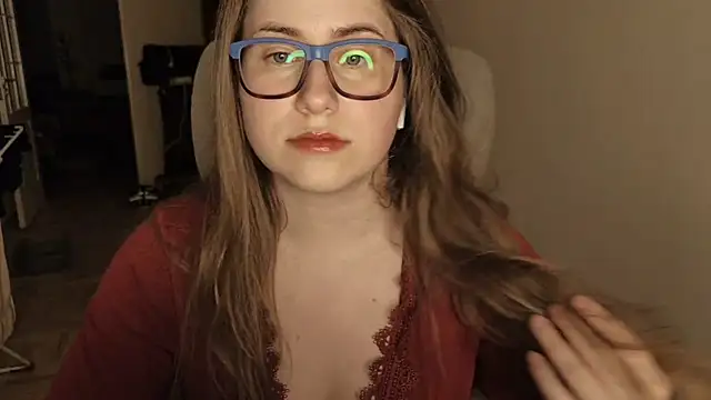 Živá chatovací místnost SeasonalSomeone