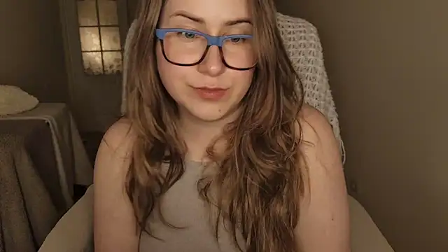 SeasonalSomeone's Live XXX Chat