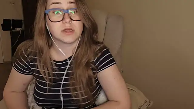 Chat +18 de SeasonalSomeone ao vivo