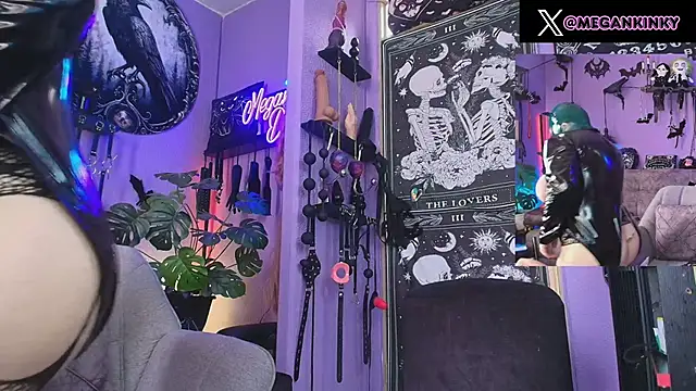 fetishkinkymeganx's Webcam Show