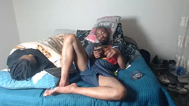 Ogmelo webkamerás műsora