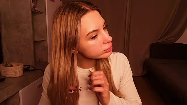 Eziliz webcam show