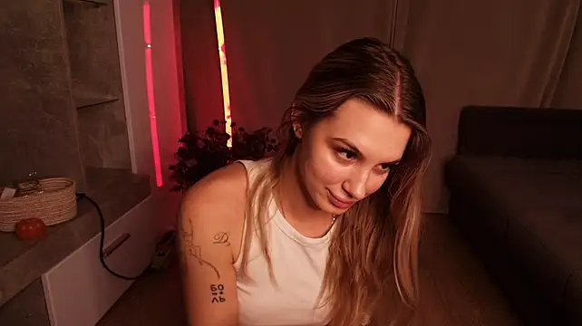 Eziliz Adlı Modelin Web Kamerası Şovu