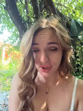 Night_dreams – webcam-show