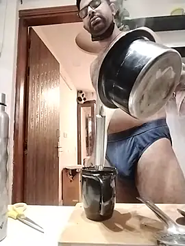 Pokazy przed kamerką – hotindianstud