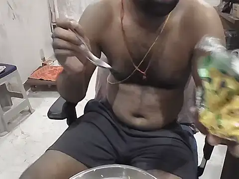 Webkamerová show hotindianstud