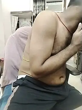 hotindianstud Webcam show