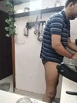 Pokazy przed kamerką – hotindianstud