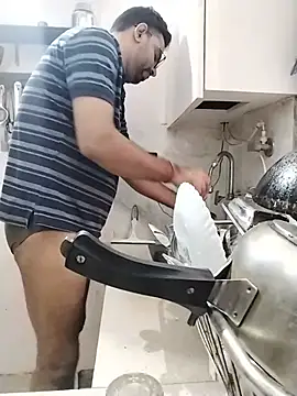hotindianstud Show in webcam