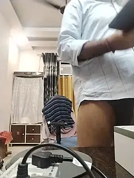 hotindianstud – webcam-show
