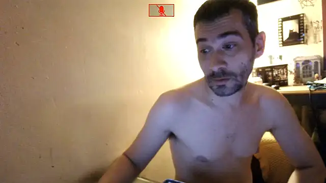 Hgay6935: διαδικτυακό σόου στην κάμερα