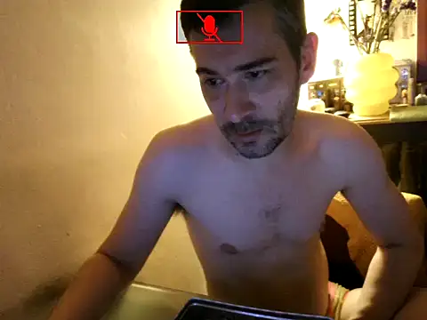 Chatroom XXX en direct de Hgay6935