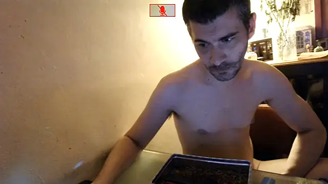 Hgay6935: διαδικτυακό σόου στην κάμερα