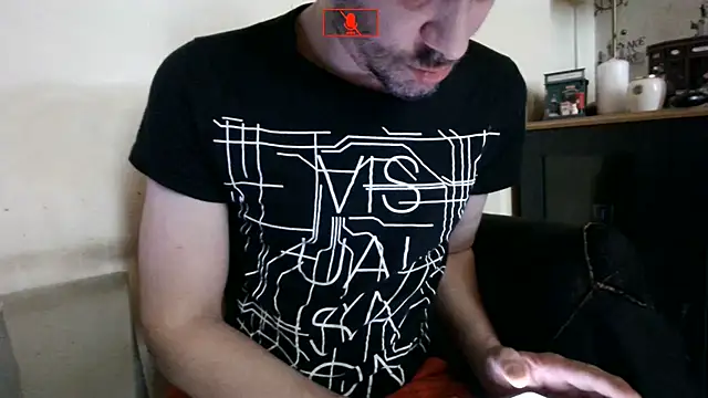 הופעת וובקאם של Hgay6935