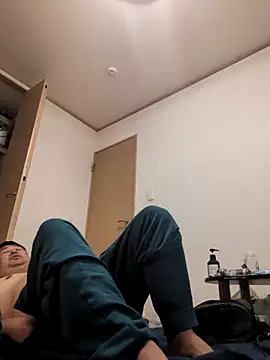 sexybottomrakkiiのウェブカメラショー