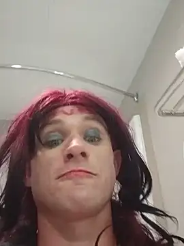 MaddyC6992 Show in webcam