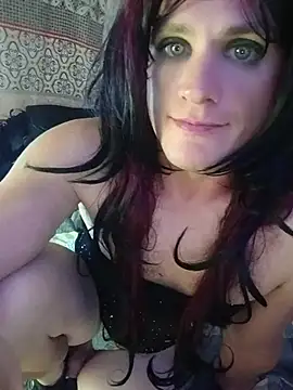 MaddyC6992's Webcam Show