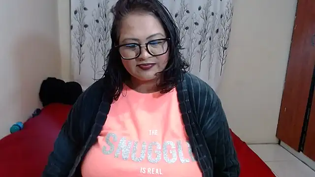 indianass38dd 라이브 XXX 채팅