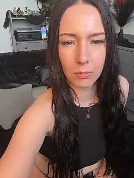 Trixie-Tainted Webcam-Show